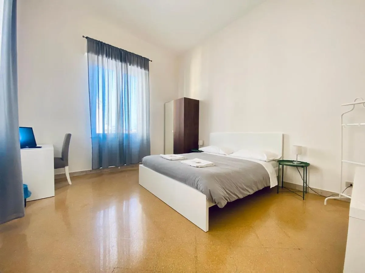 Mamamia #Politeama Hotel Palermo 0*,