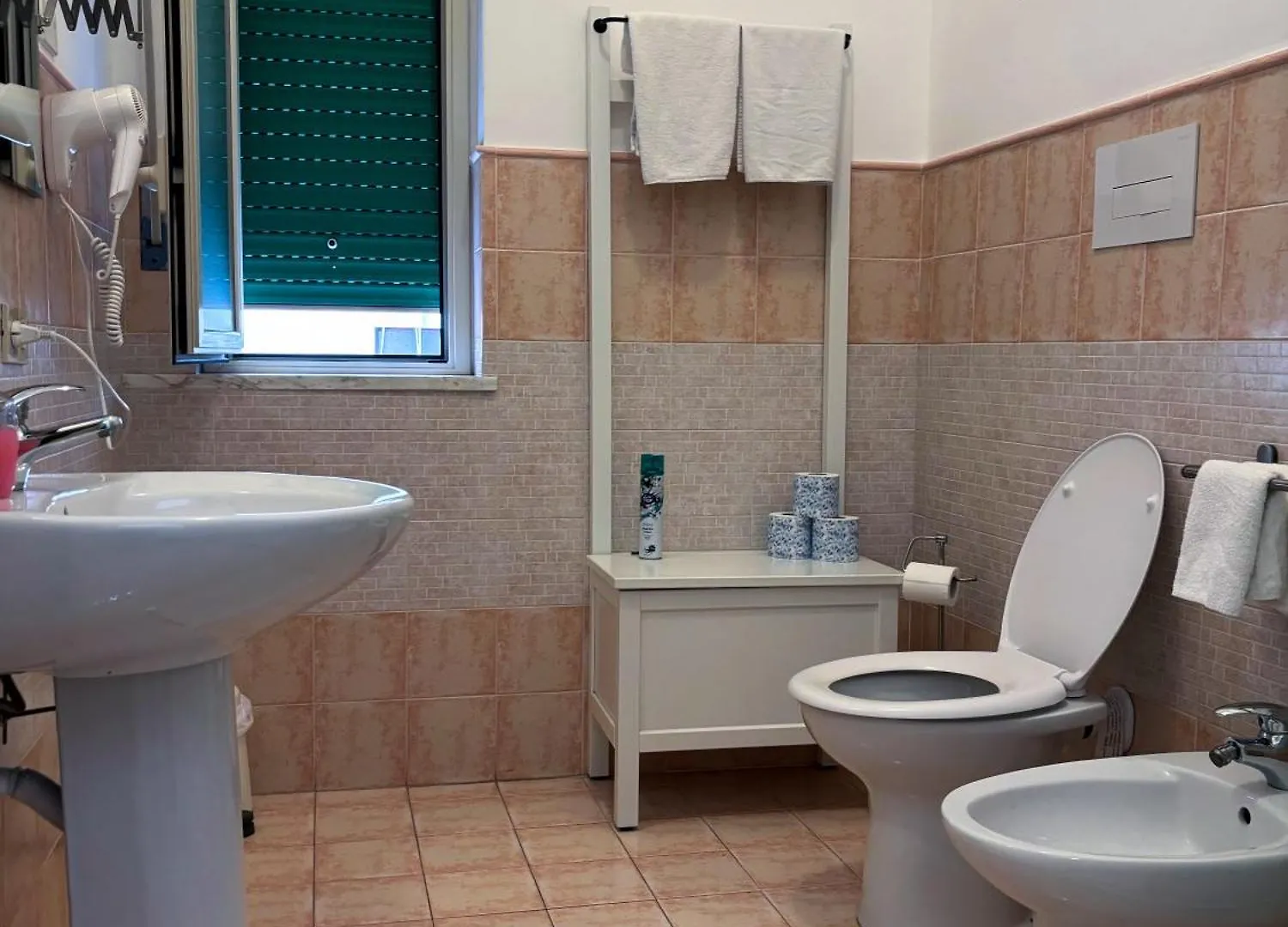 Guest house Mamamia #Politeama Hotel Palermo Italy